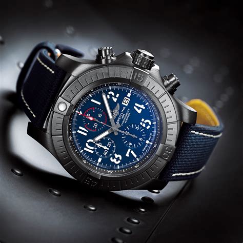 Breitling Avenger series